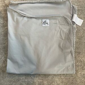 The Ollie Swaddle - Stone